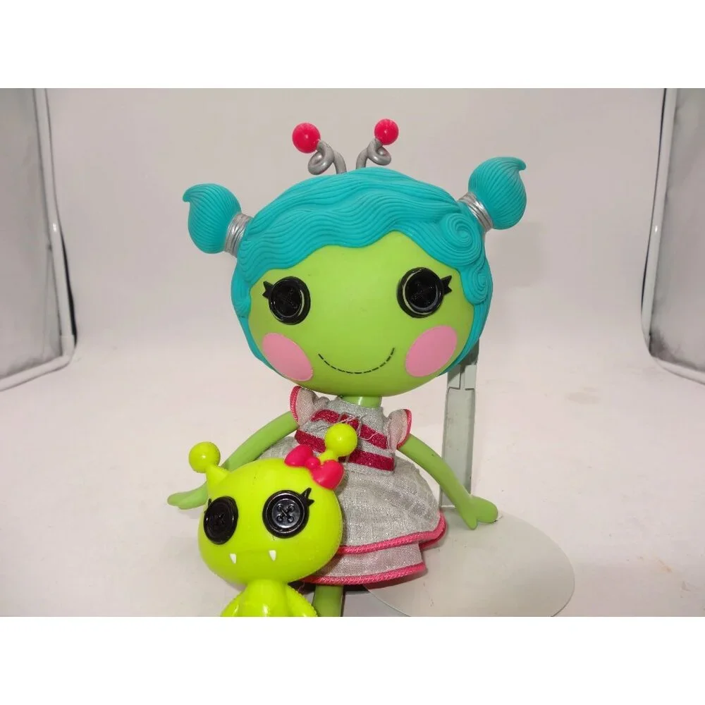 Lalaloopsy Alien Haley Galaxy Doll‎ With Green Skin Turquoise Pigtails Alien Pet